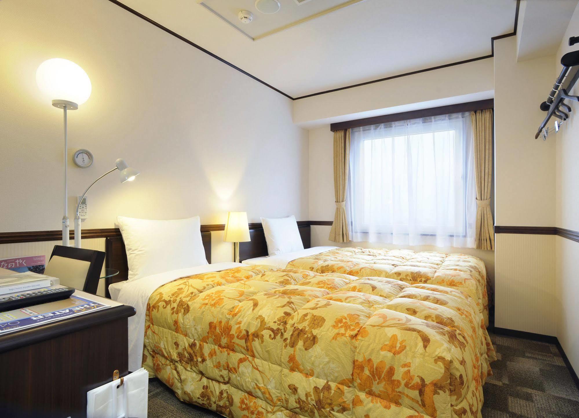Toyoko Inn Gifu-hashima-eki Shinkansen Minami-guchi Hashima  Exterior foto