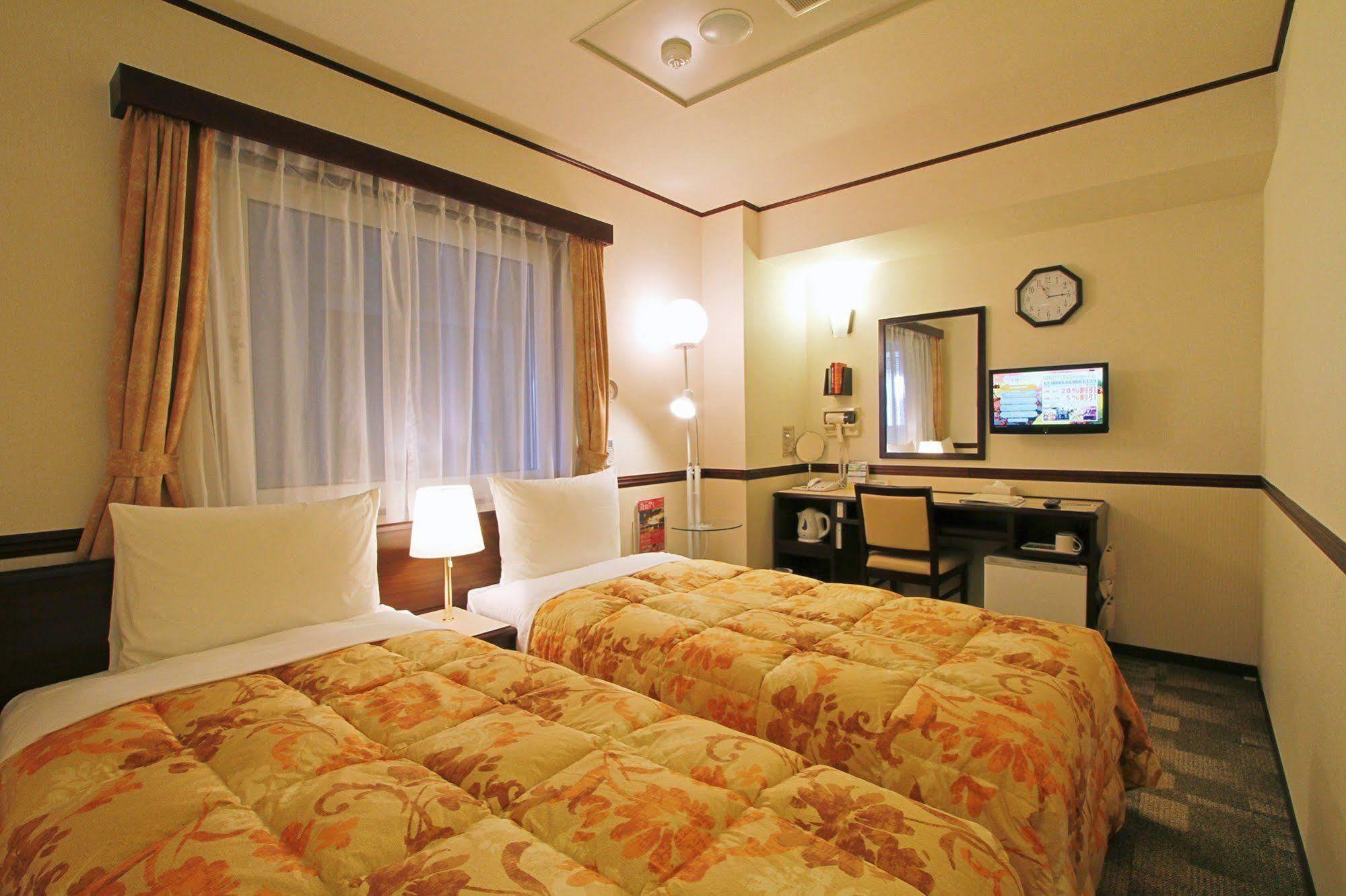Toyoko Inn Gifu-hashima-eki Shinkansen Minami-guchi Hashima  Exterior foto